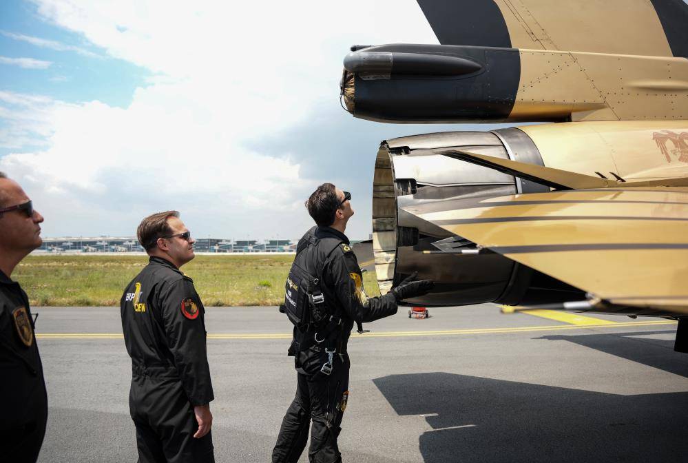 Konya’dan İstanbul’a gökyüzünde Fetih gösterisi 17